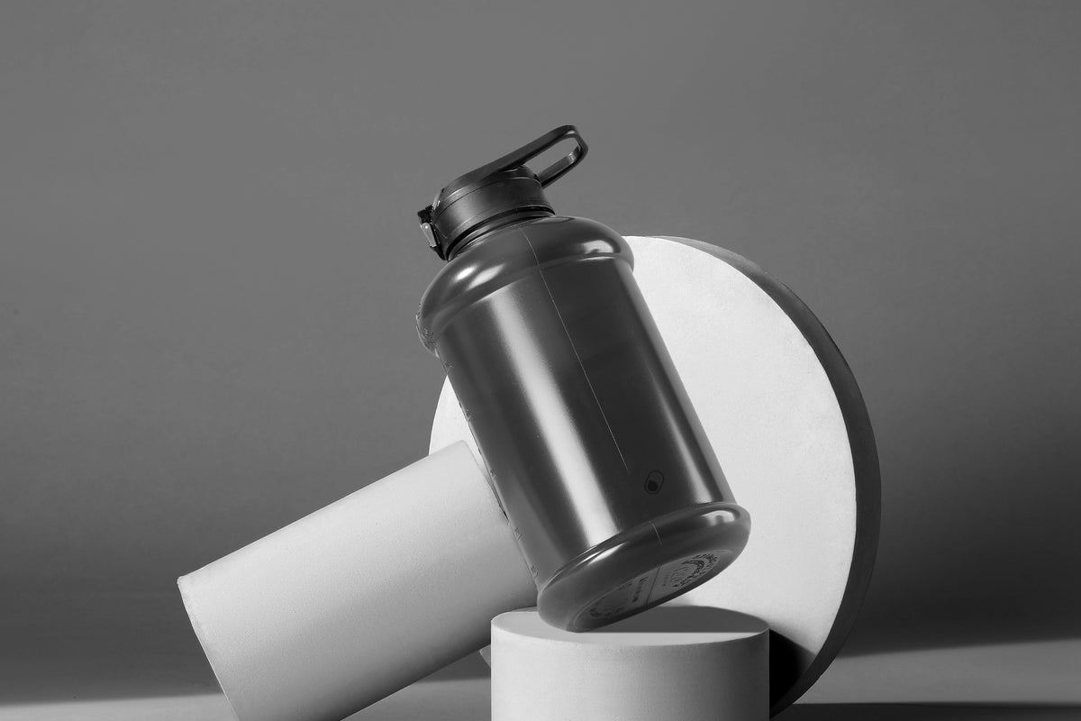 Jet Black - H2O Capsule INSPO Half Gallon Water Bottle with Time Marker and Straw